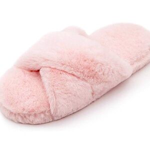 FamiPort Cross Band Fluffy Fuzzy Slippers Women Color Pink Size M 7-8.5